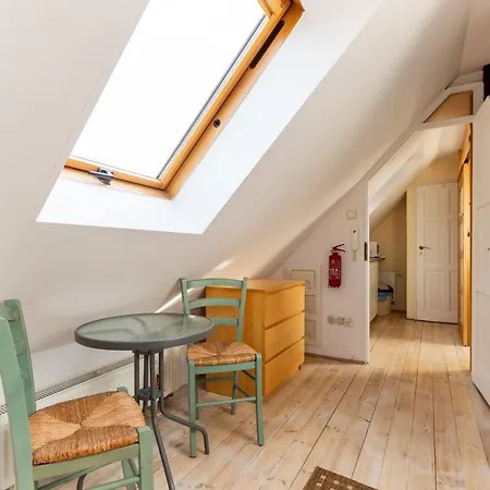 Seaside Vista By Bookinghost